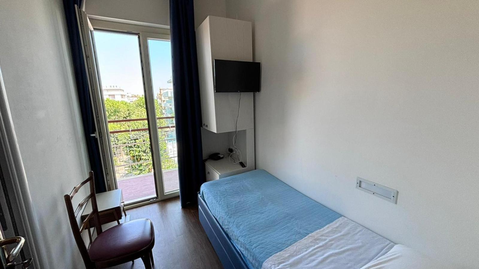 Hotel Belfiore Misano Adriatico Esterno foto