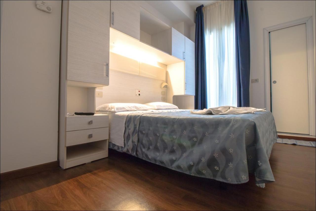 Hotel Belfiore Misano Adriatico Esterno foto