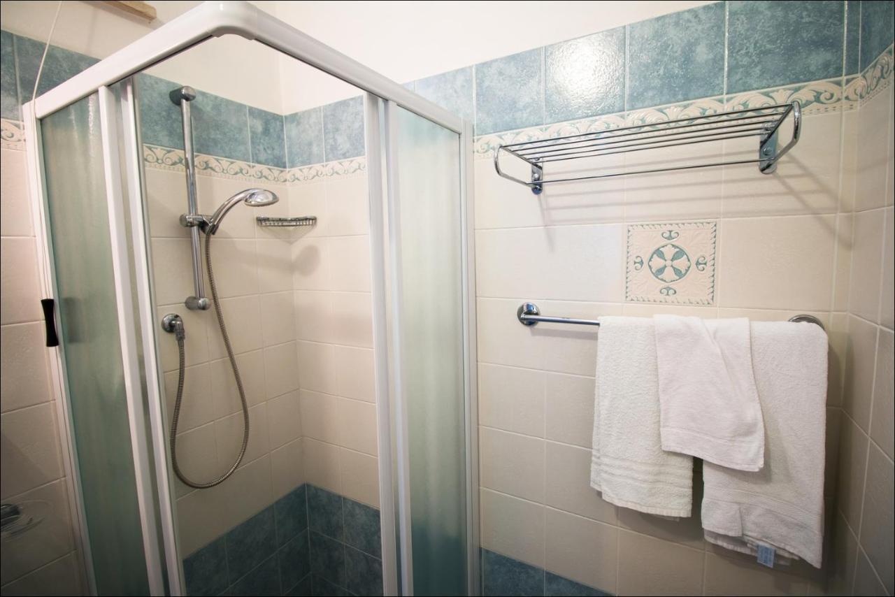 Hotel Belfiore Misano Adriatico Esterno foto