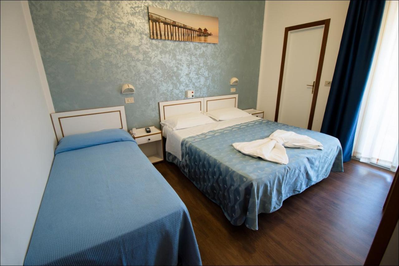 Hotel Belfiore Misano Adriatico Esterno foto