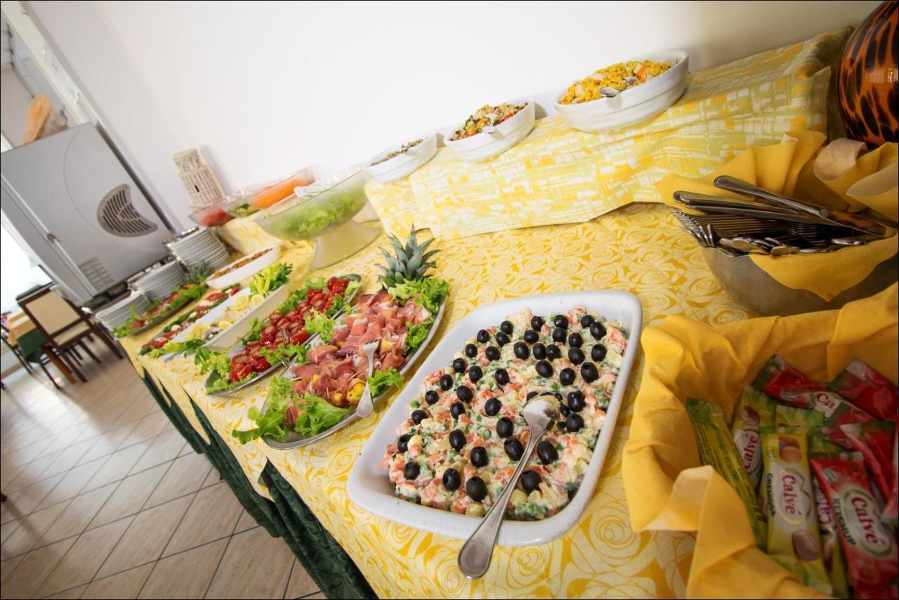 Hotel Belfiore Misano Adriatico Esterno foto